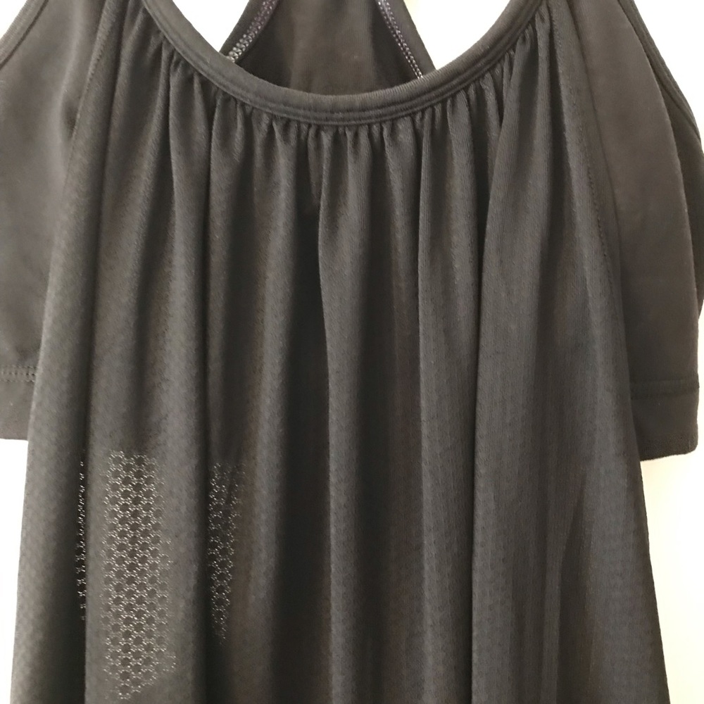 Lululemon No Limits Tank - Black- Size 6 - Picture 3 of 5